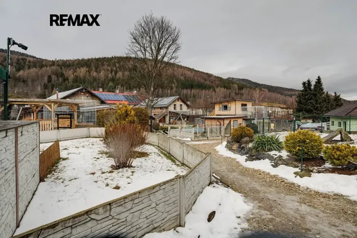 Prodej ubytování, Lipová-lázně, 703 m2