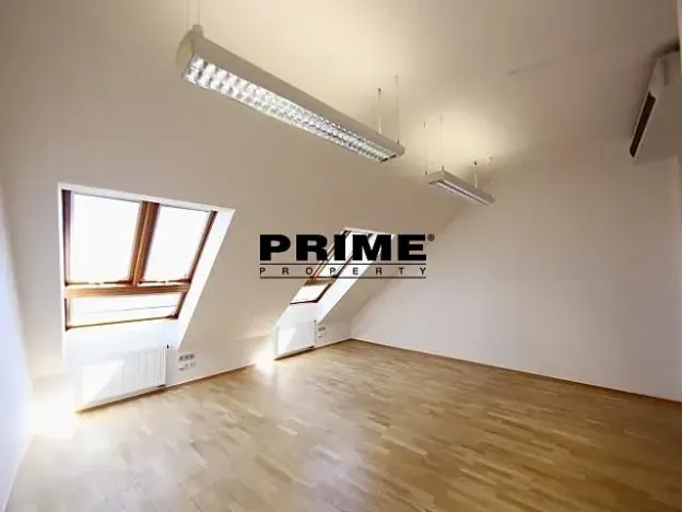 Pronájem kanceláře, Praha - Smíchov, Štefánikova, 168 m2