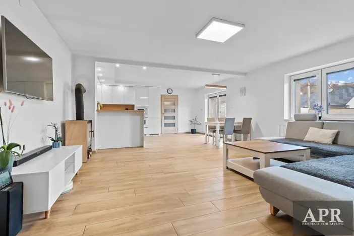 Prodej rodinného domu, Pašovice, 228 m2