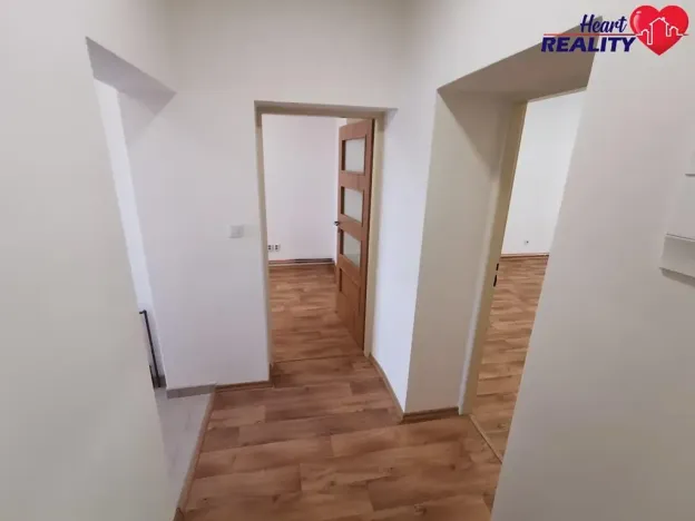 Pronájem bytu 1+1, Opava, Alšova, 50 m2