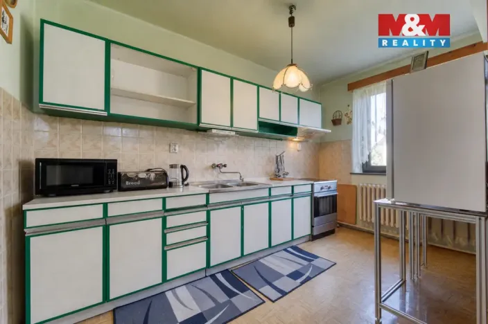 Prodej rodinného domu, Chodová Planá, Slovany, 140 m2