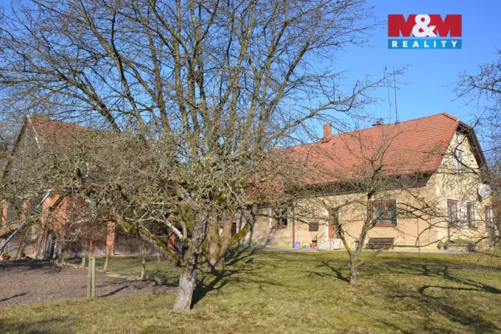 Prodej rodinného domu, Vestec, 349 m2