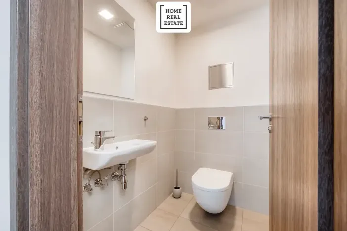 Prodej bytu 3+kk, Praha - Strašnice, Zvěřinova, 97 m2