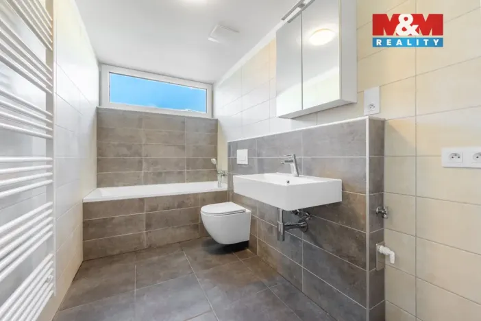 Pronájem bytu 2+kk, Dobřany, 55 m2
