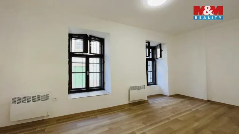 Prodej obchodního prostoru, Jihlava, Lazebnická, 72 m2