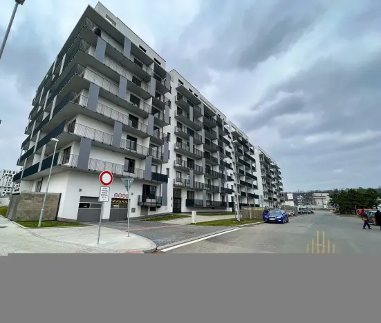 Pronájem bytu 2+kk, Praha - Vysočany, Smržových, 55 m2