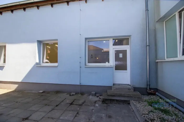 Pronájem skladu, Brandýs nad Labem-Stará Boleslav, Pražská, 73 m2