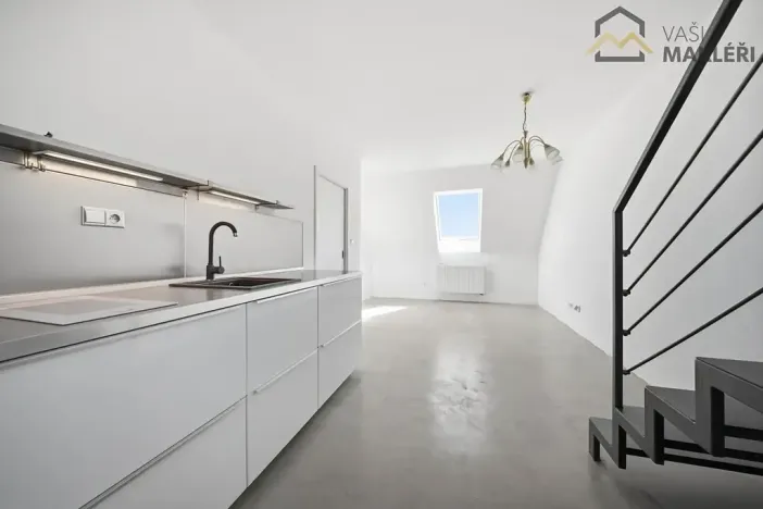 Prodej bytu 3+kk, Kutná Hora, náměstí Národního odboje, 67 m2
