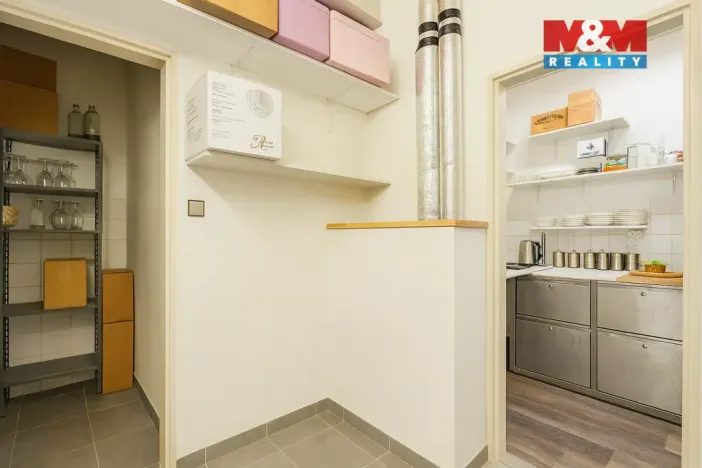 Pronájem obchodního prostoru, Praha - Kunratice, Jana Růžičky, 76 m2