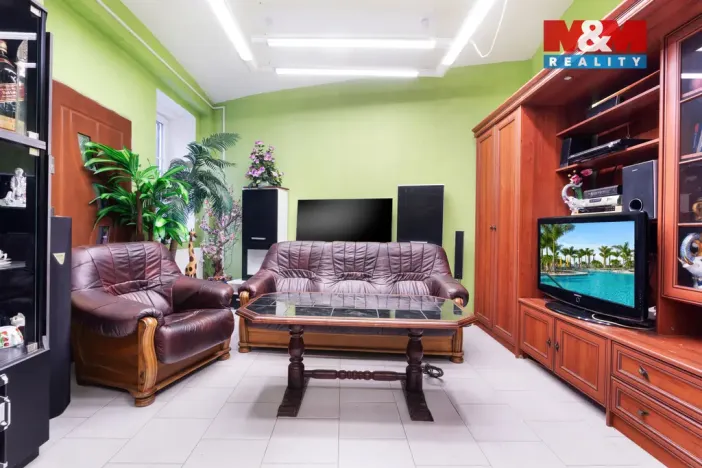 Prodej rodinného domu, Teplice - Trnovany, Emilie Dvořákové, 360 m2