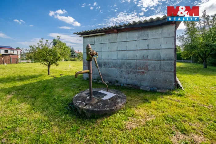 Prodej pozemku pro bydlení, Dašice, 1676 m2