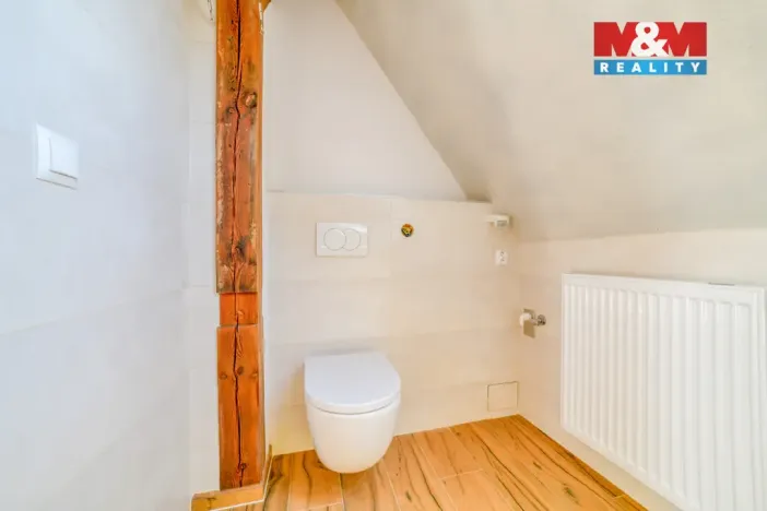 Pronájem bytu 1+kk, Cheb, Zlatá, 36 m2