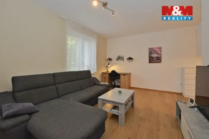 Pronájem bytu 2+kk, Jihlava, Pavlovova, 57 m2