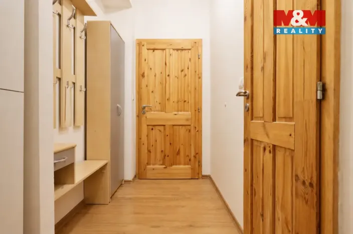 Pronájem bytu 2+kk, Jihlava, Pavlovova, 57 m2