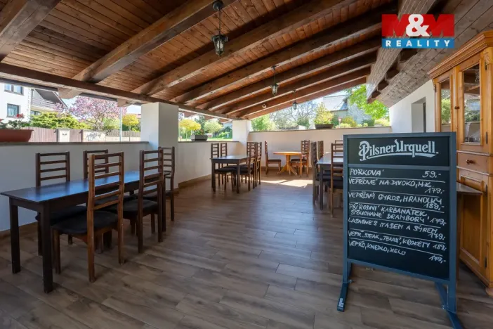 Prodej rodinného domu, Suchdol, 390 m2