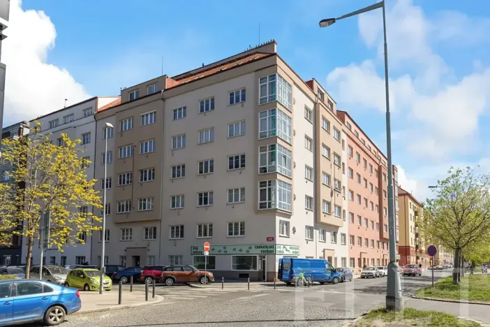 Pronájem bytu 2+kk, Praha - Holešovice, Jateční, 56 m2