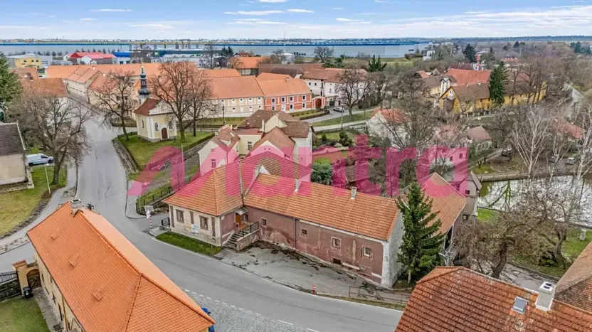 Prodej komerční nemovitosti, Dobrovíz, K Rybníku, 252 m2