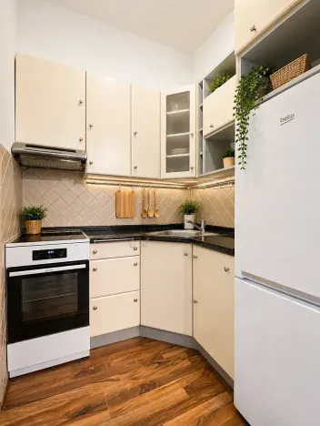 Pronájem bytu 2+kk, Praha - Smíchov, U Santošky, 40 m2