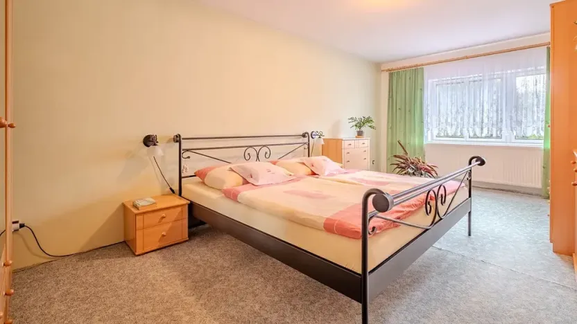 Prodej rodinného domu, Poděbrady, Růžová, 230 m2
