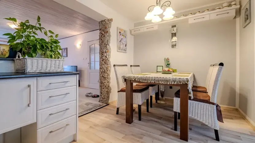 Prodej rodinného domu, Poděbrady, Růžová, 230 m2
