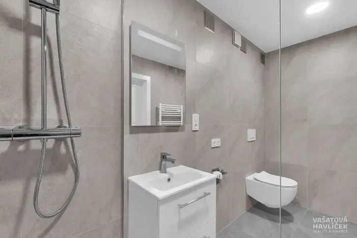 Pronájem bytu 1+kk, Hradec Králové, Meruňková, 42 m2
