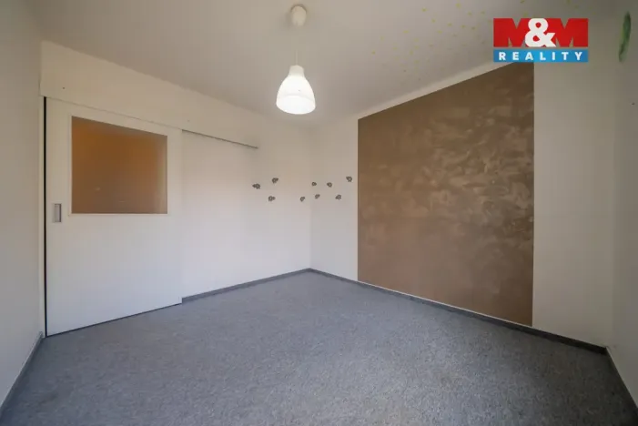 Prodej bytu 2+1, Znojmo, Janáčkova, 49 m2