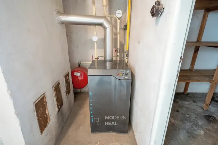 Prodej rodinného domu, Hustopeče, Komenského, 261 m2