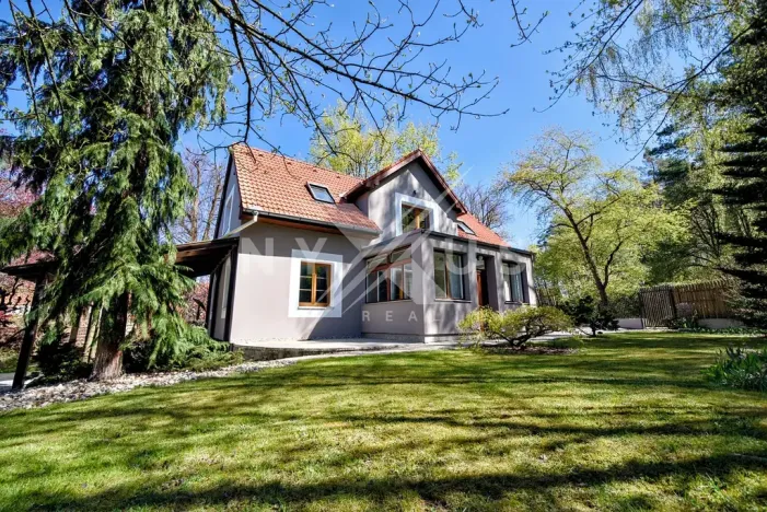 Prodej rodinného domu, Týnec nad Sázavou, Sad přátelství, 172 m2