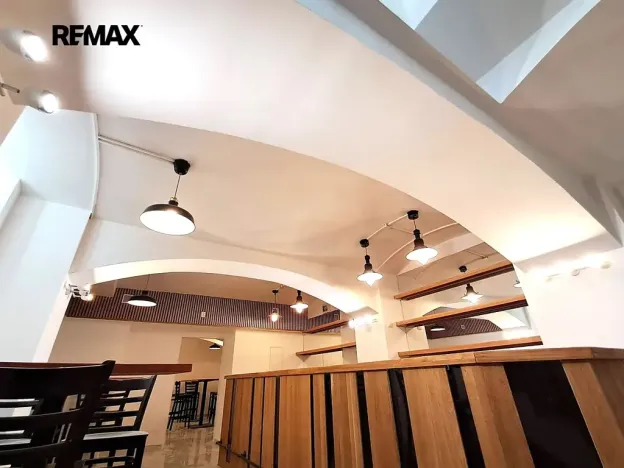 Pronájem obchodního prostoru, Praha - Žižkov, Víta Nejedlého, 71 m2