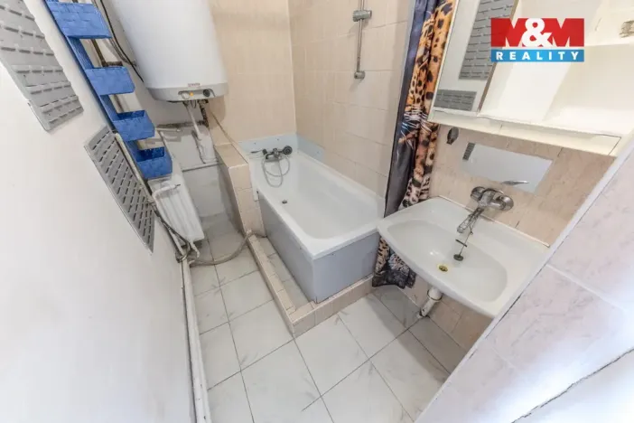 Prodej rodinného domu, Kněžmost - Úhelnice, 104 m2