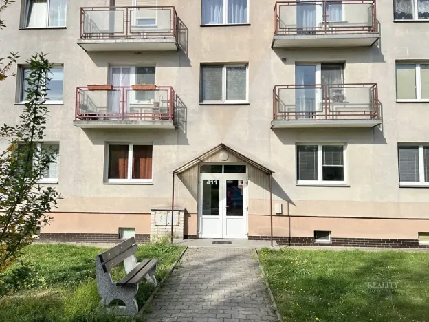 Pronájem bytu 1+1, Luštěnice - Zelená, 31 m2