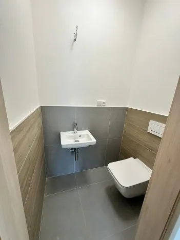 Prodej rodinného domu, Unhošť, 180 m2