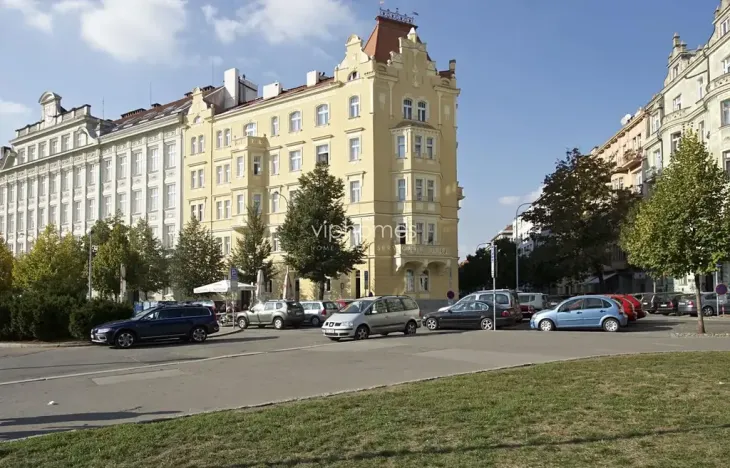 Pronájem bytu 3+kk, Praha - Vinohrady, náměstí Jiřího z Poděbrad, 92 m2