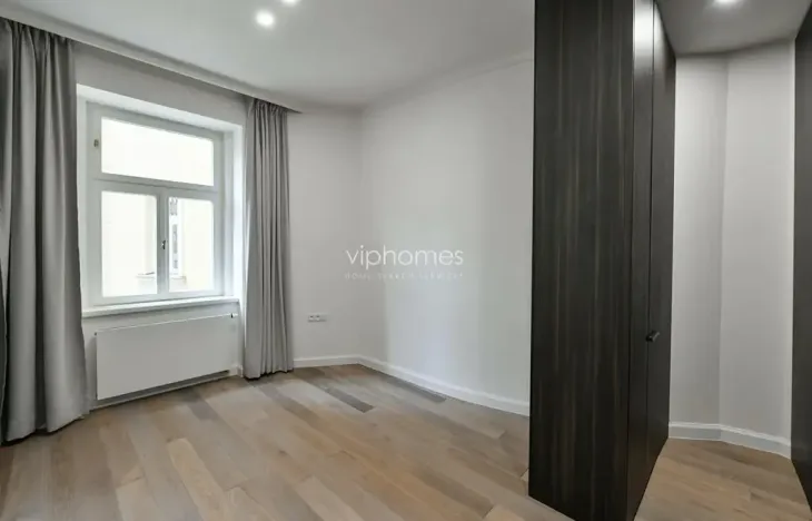 Pronájem bytu 4+kk, Praha - Vinohrady, náměstí Jiřího z Poděbrad, 107 m2