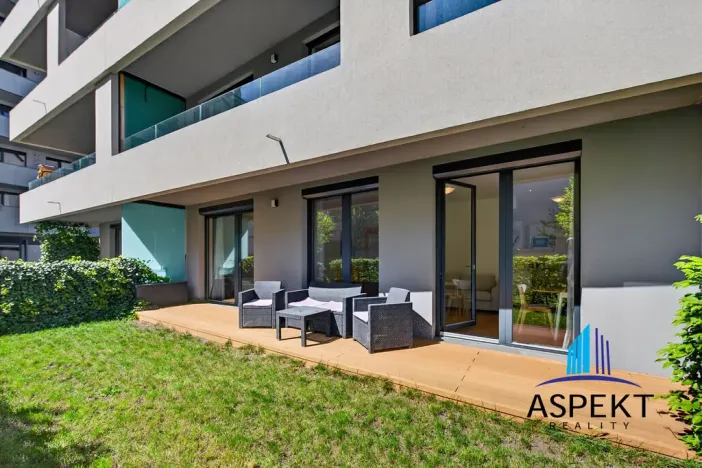 Pronájem bytu 2+kk, Praha - Holešovice, Dělnická, 52 m2
