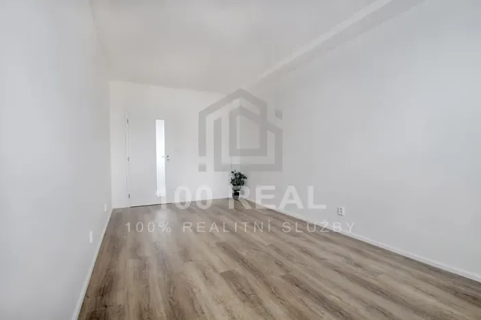 Pronájem bytu 3+kk, Hradec Králové, Průmyslová, 62 m2