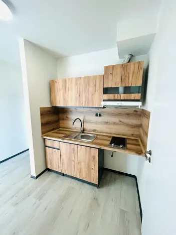 Pronájem bytu 2+kk, Přerov, Kojetínská, 40 m2