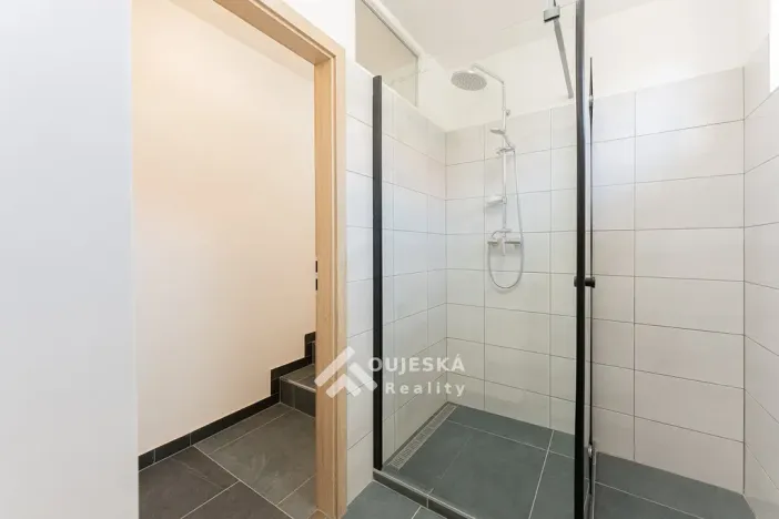 Pronájem bytu 2+kk, Ivančice, Žerotínovo náměstí, 55 m2