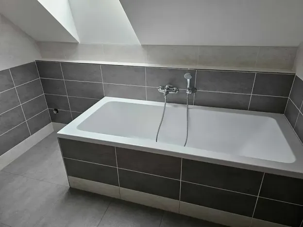 Pronájem rodinného domu, Chlumec nad Cidlinou, 89 m2
