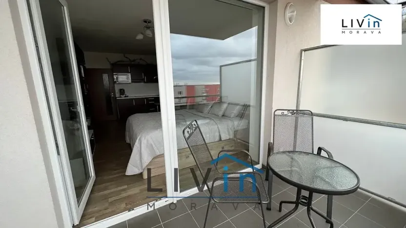 Pronájem bytu 1+kk, Olomouc, Janského, 37 m2