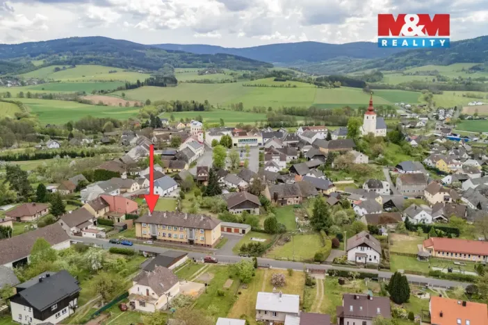 Prodej bytu 3+1, Strážov, 75 m2