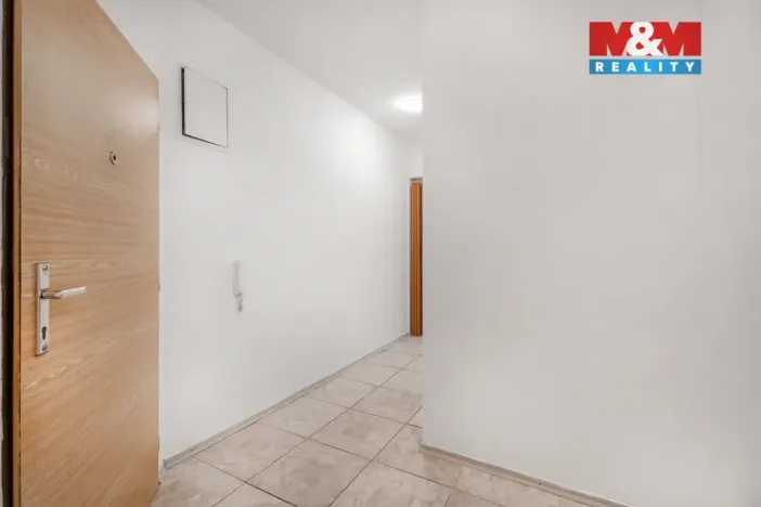 Pronájem bytu 2+1, Liberec, Holubova, 42 m2