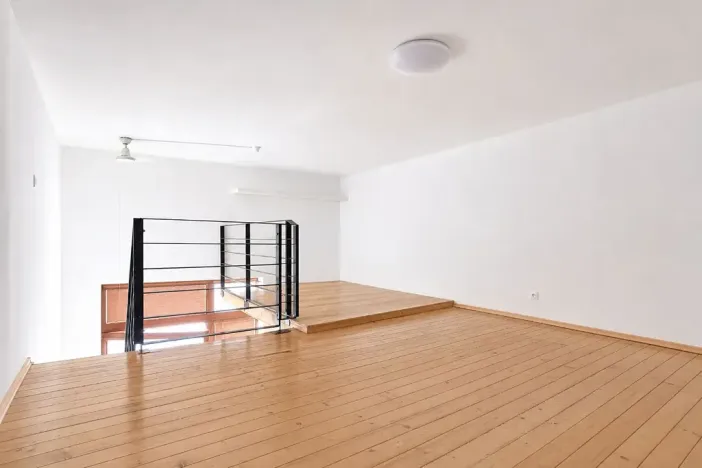 Pronájem bytu 2+kk, Praha - Libeň, Novákových, 45 m2
