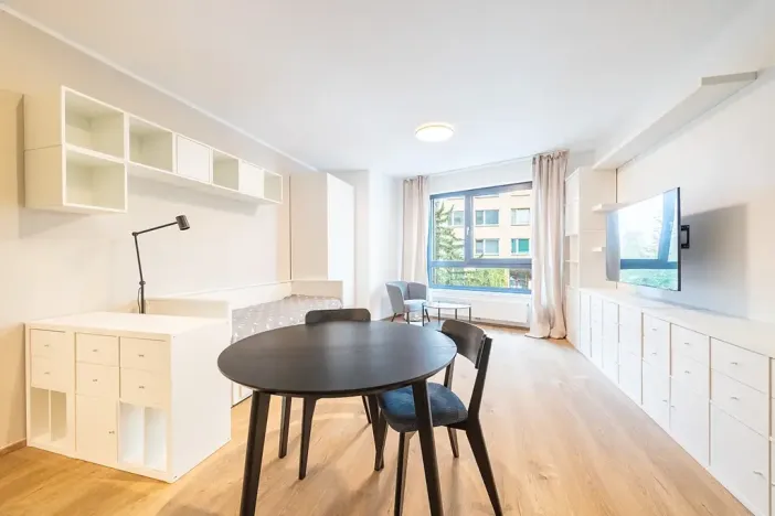 Prodej bytu 1+kk, Praha, Milánská, 35 m2