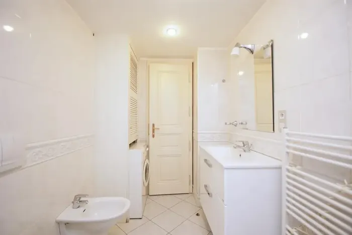 Pronájem atypického bytu, Praha - Karlín, Za Poříčskou bránou, 61 m2