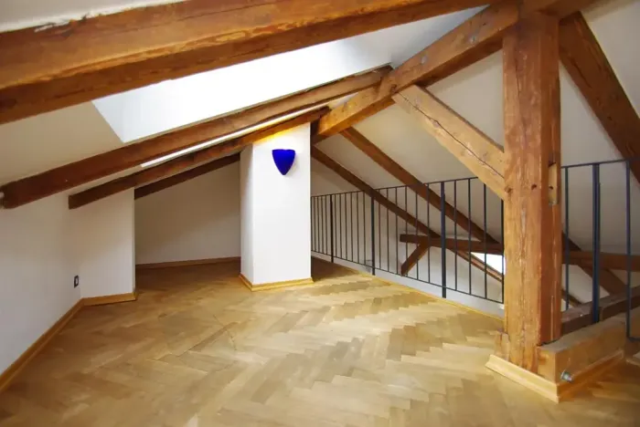 Pronájem atypického bytu, Praha - Karlín, Za Poříčskou bránou, 61 m2