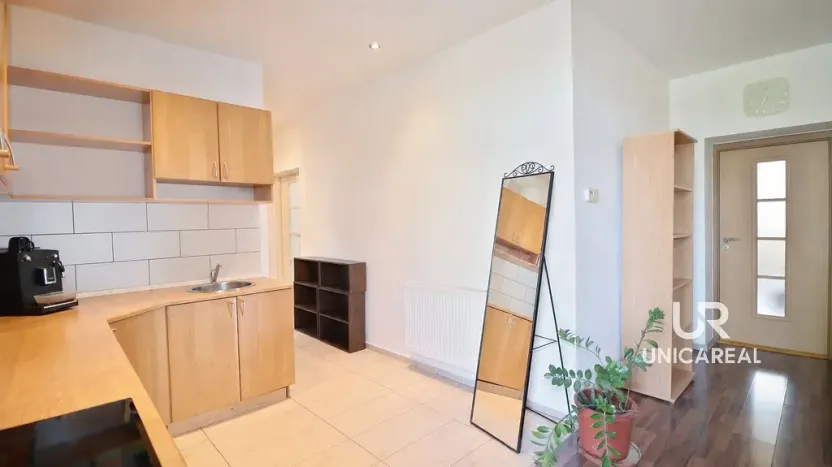 Prodej bytu 2+kk, Brno - Komárov, Jeneweinova, 47 m2