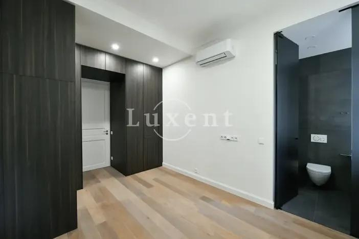 Pronájem bytu 4+kk, Praha - Vinohrady, náměstí Jiřího z Poděbrad, 107 m2