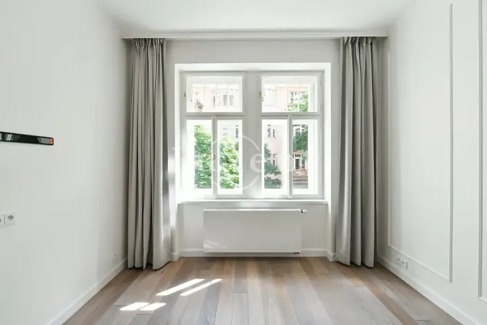 Pronájem bytu 3+kk, Praha - Vinohrady, náměstí Jiřího z Poděbrad, 92 m2