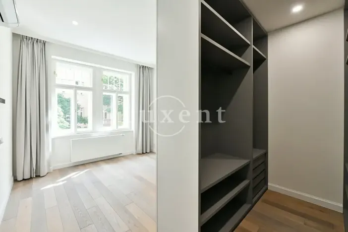 Pronájem bytu 3+kk, Praha - Vinohrady, náměstí Jiřího z Poděbrad, 92 m2